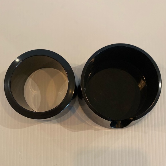 TableCoaster - The Ultimate Anti-Spill Drink Holder, In Black NEW - Picture 8 of 12